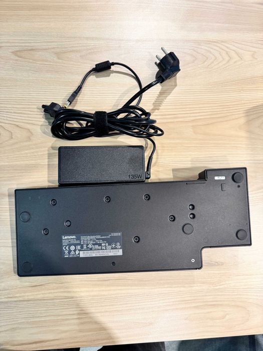 Lenovo ThinkPad Ultra Docking Station – Type 40AJ
