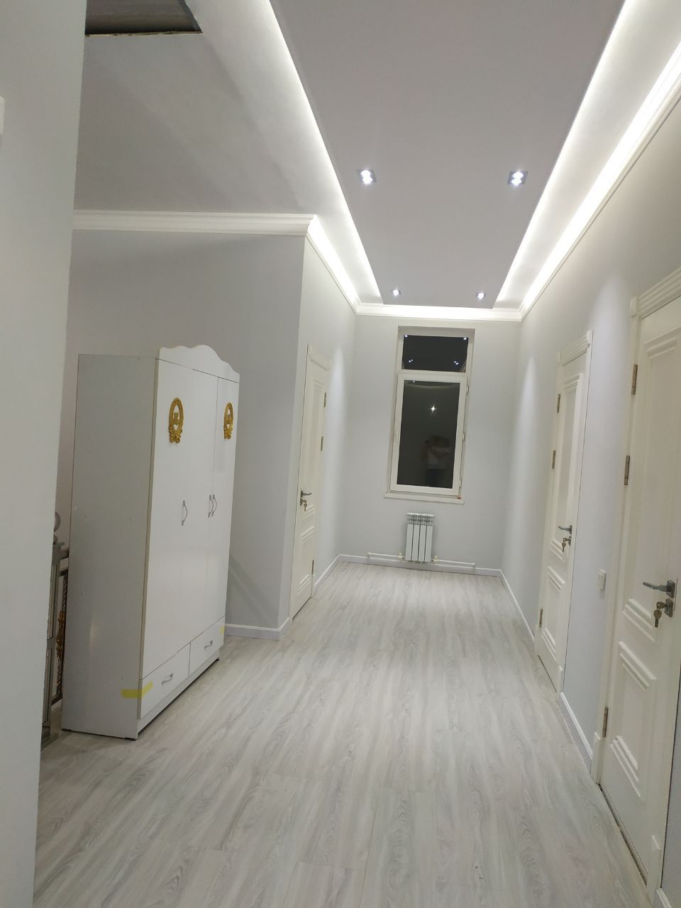 Uch qahramondan 6 km ichkarida obod mahallada 3 sotix 2 etaj uy