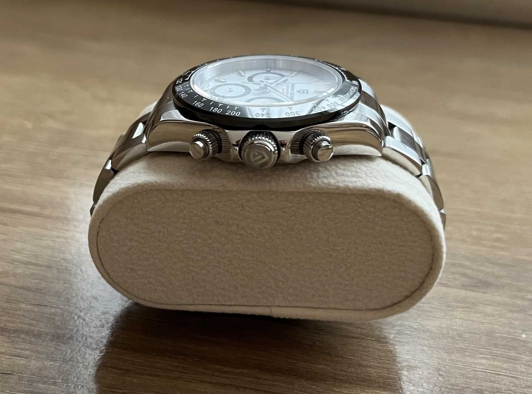 Pagani Design V2 Chronograph 40mm Daytona Sapphire Quartz Часовник