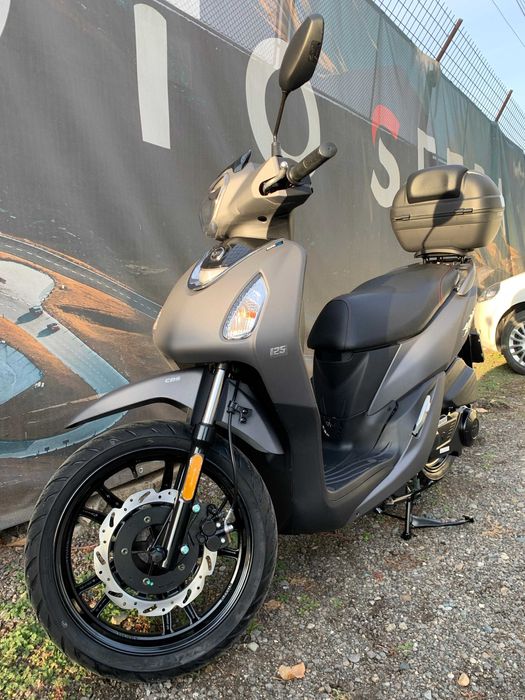 Scuter SYM Symphony , 125 cc, Permis categoria B si rate !