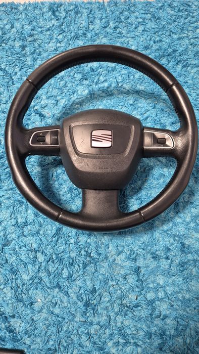 Volan cu airbeg si comenzi