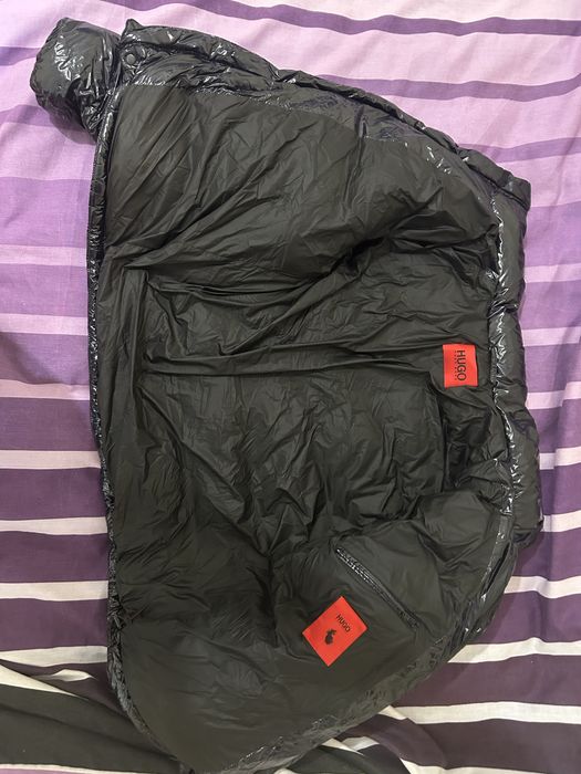 Geaca Hugo cu aspect lucios