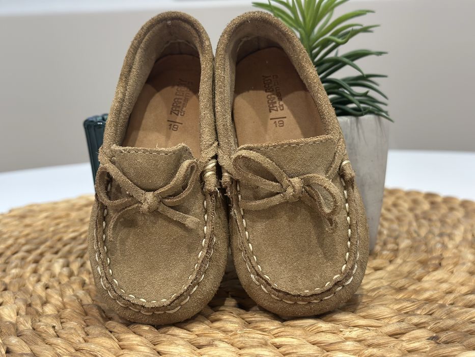 Zara естествена кожа