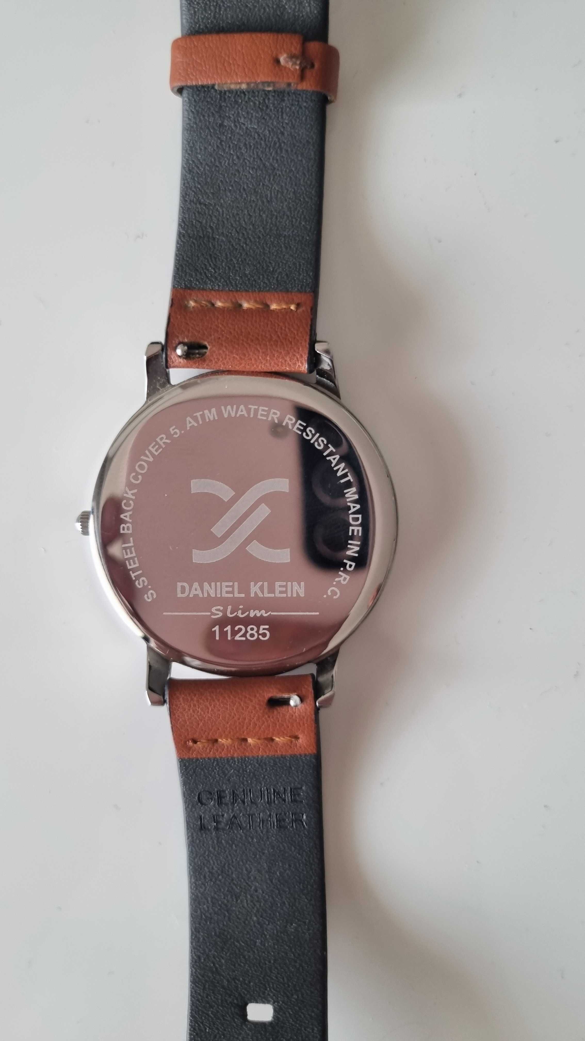Часовник Daniel Klein