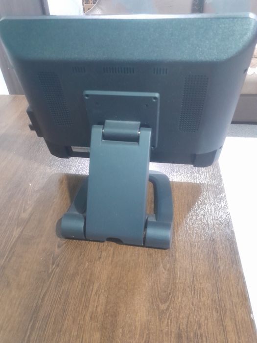 Продаю сенсорный моноблок