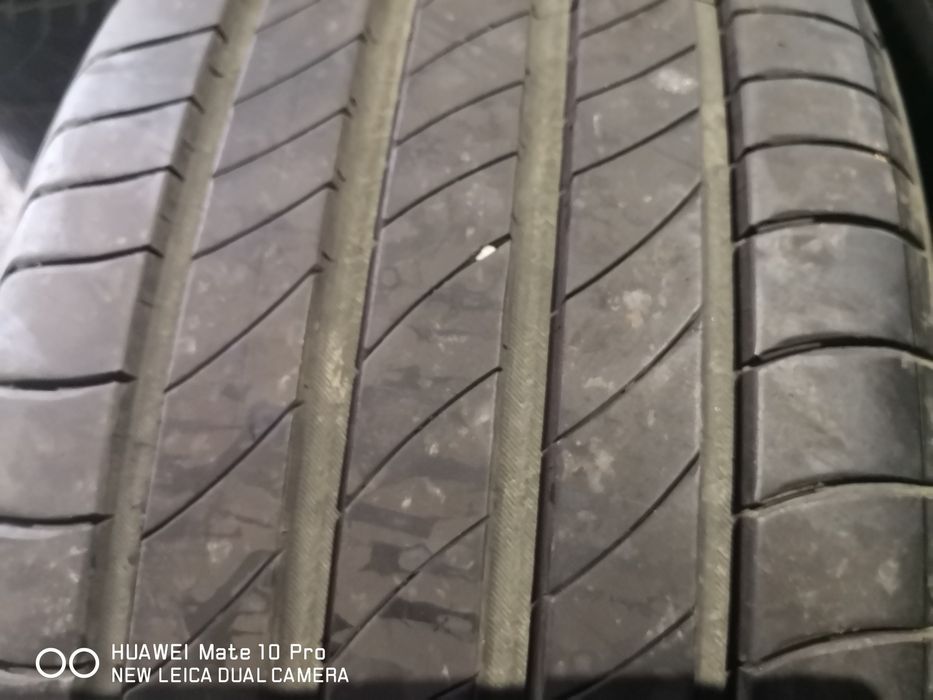 235 55 19 цола гуми като Michelin dot 21