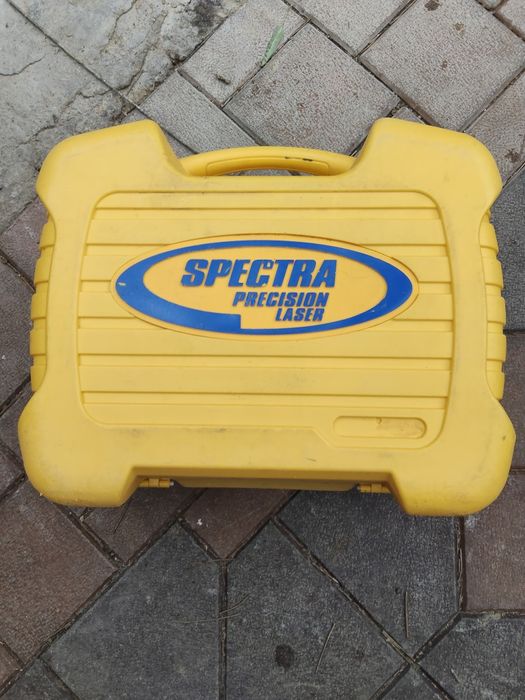 Laser de exterior Spectra Precision  HV 301 că și noi