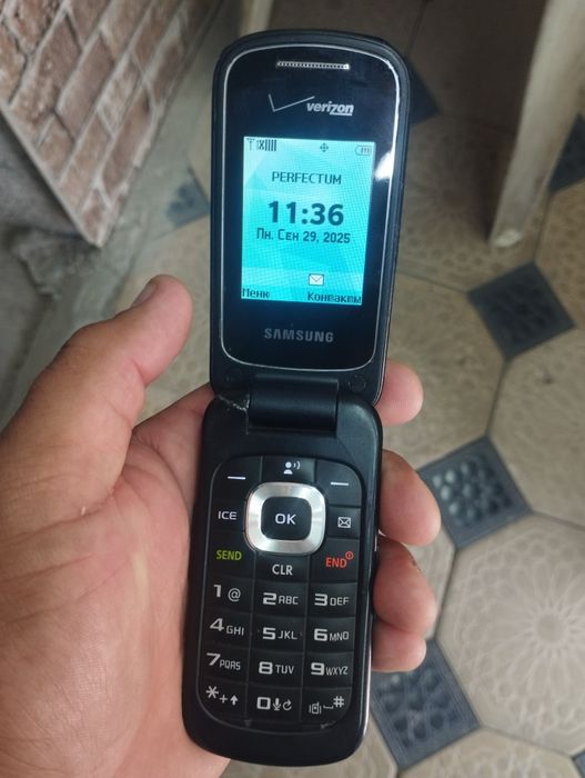 Samsung gusto 3 sotiladi