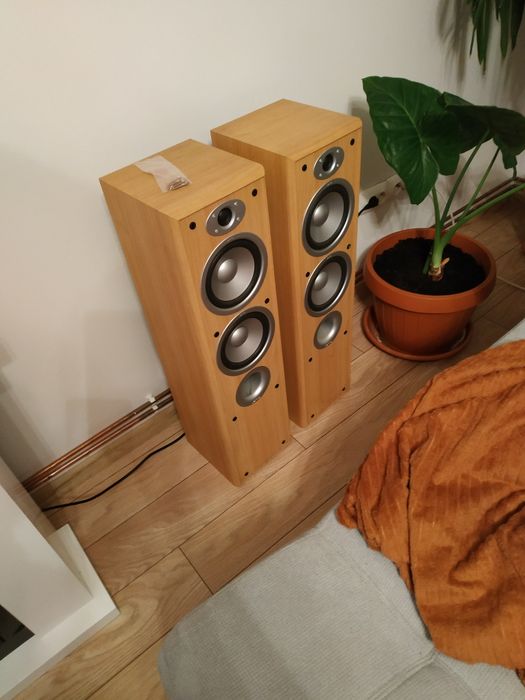 Vand set amplificator +CD player JVC+ 2 boxe Jamo