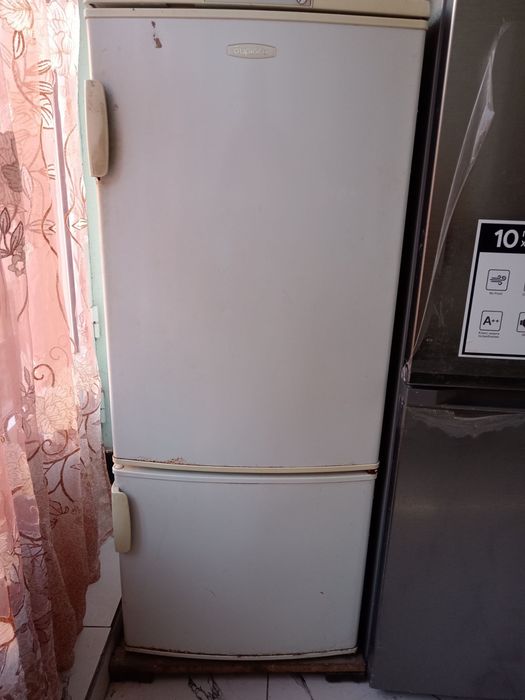 Тезда холодильник сотилади