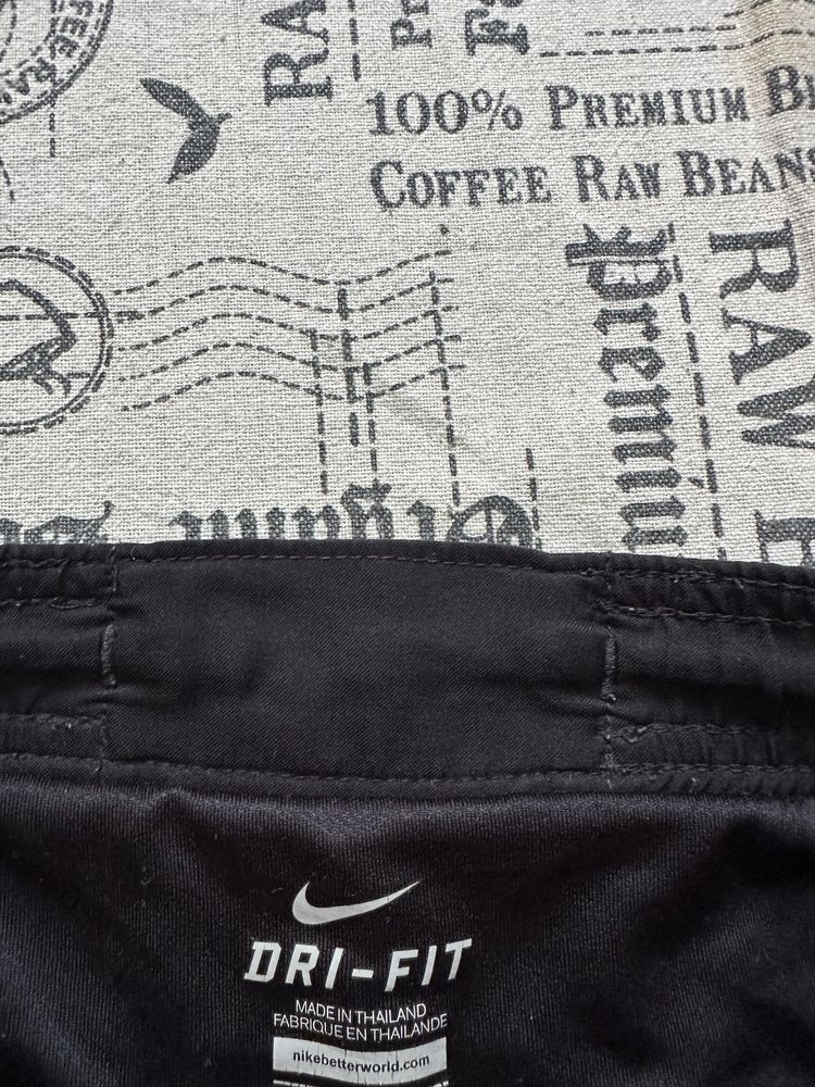 Nike Nederland original къси гащи шорти.S