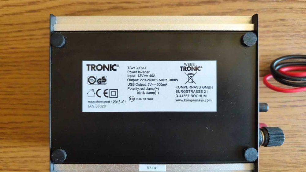 Invertor auto TRONIC 300W - de la 12V la 220V (Sinus Pur) !