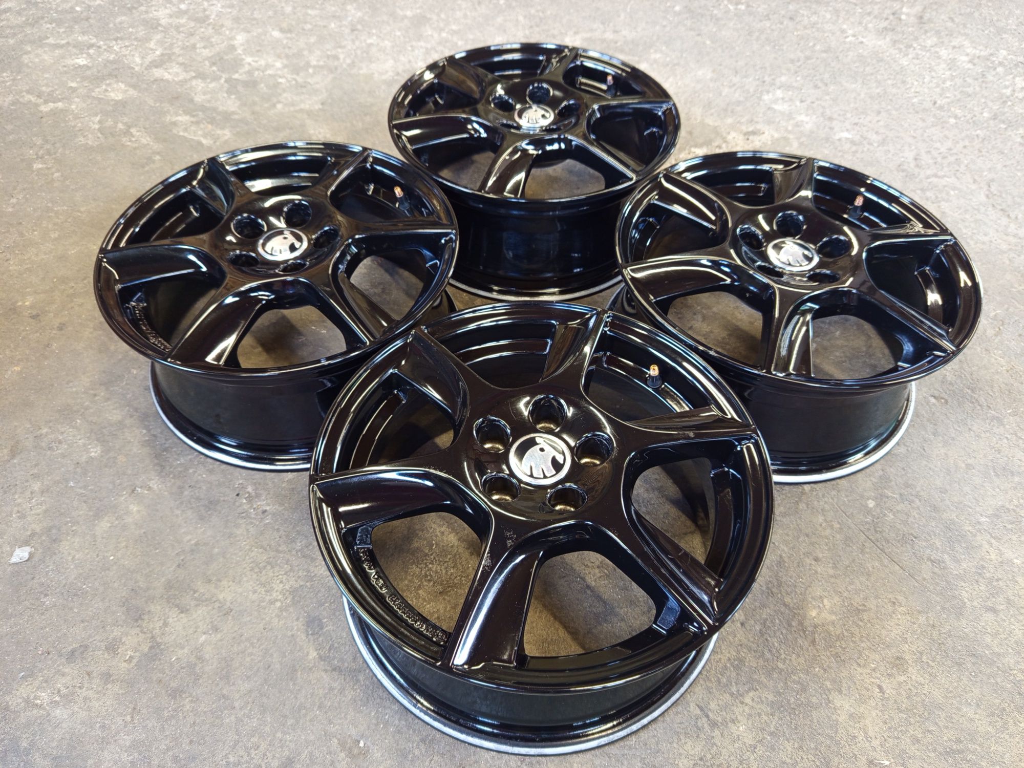 15" Skoda Rapid Fabia 5x100 Джанти за Шкода