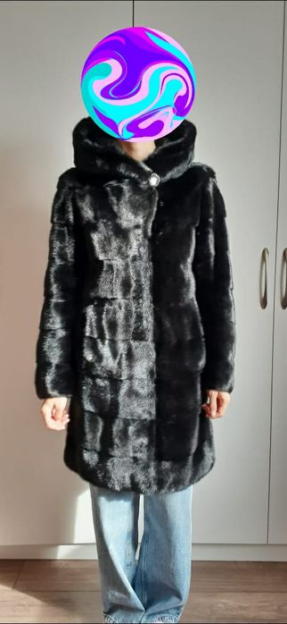Продам норковую шубу