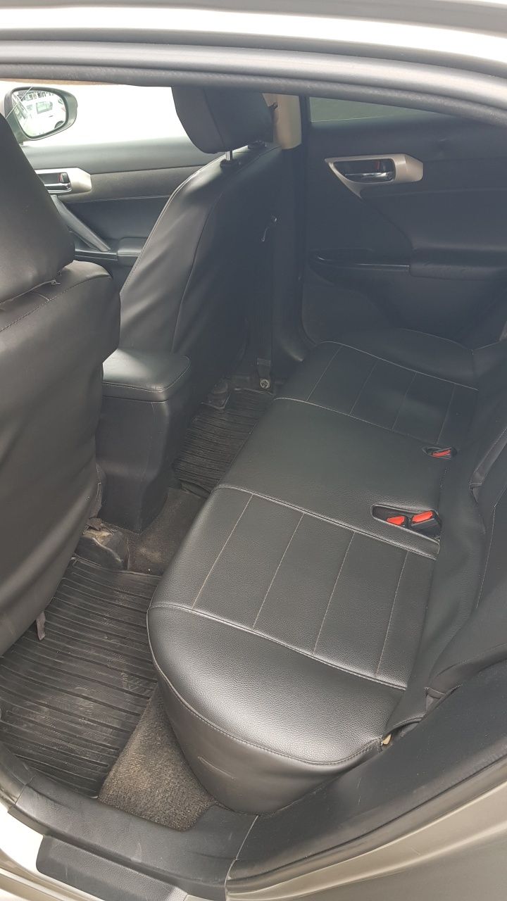 Lexus CT200H hibrid