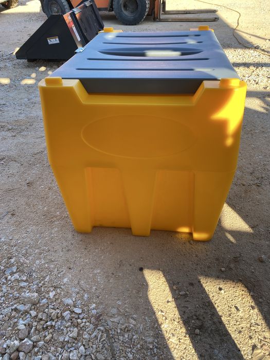 Пластмасов резервоар за гориво 430 литра