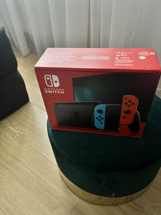 Consola Nintendo Switch Extended Battery Neon Red