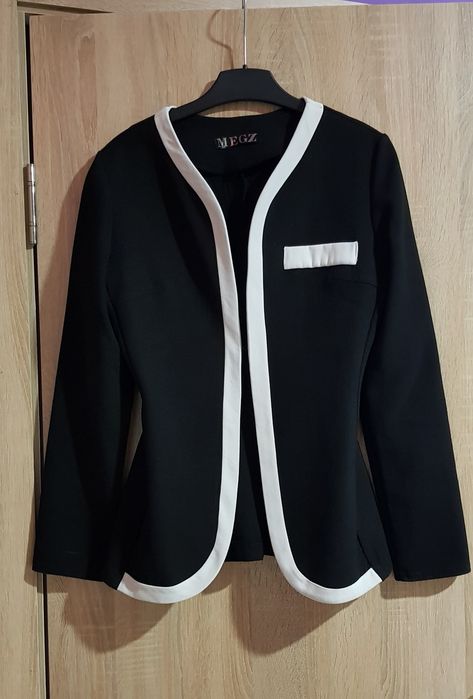 Дамско сако Megz