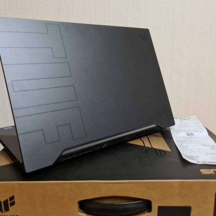 Gaming ASUS большой экран 17.3" 144Hz для работы и игр