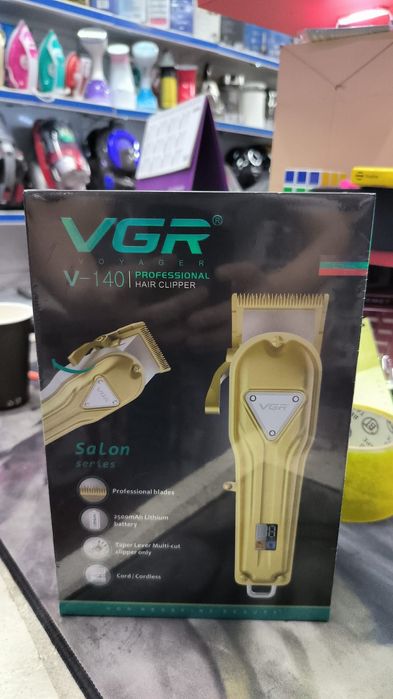 Машинки-для стрижки волос.