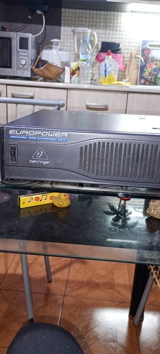 Крайно стъпало Behringer ep4000