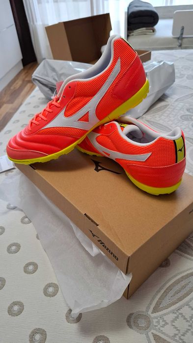 Футболни Стоножки Mizuno 44