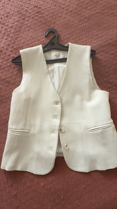 Продам женскую одежду