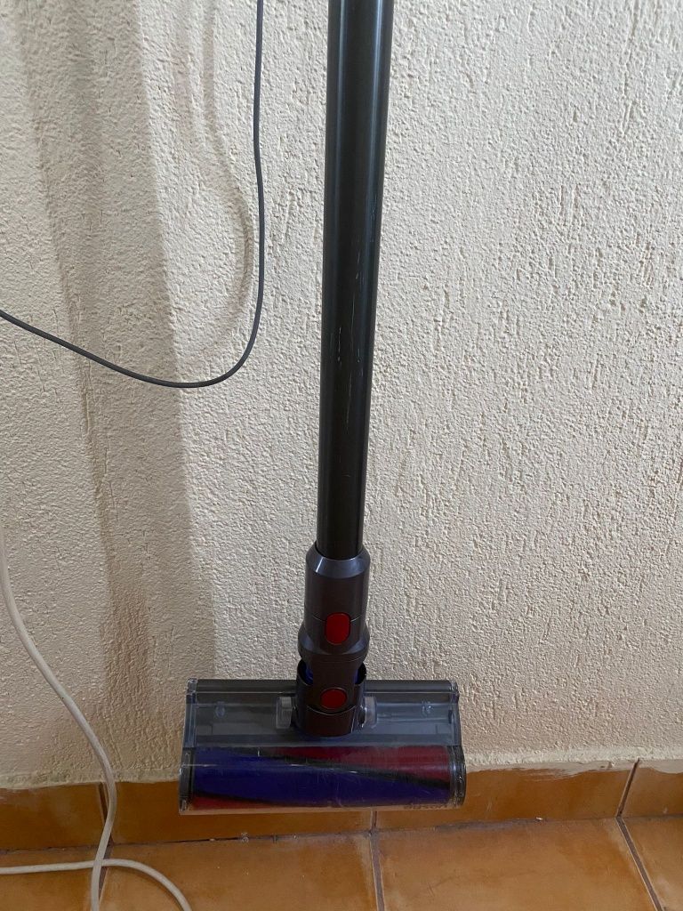 Aspirator vertical Dyson