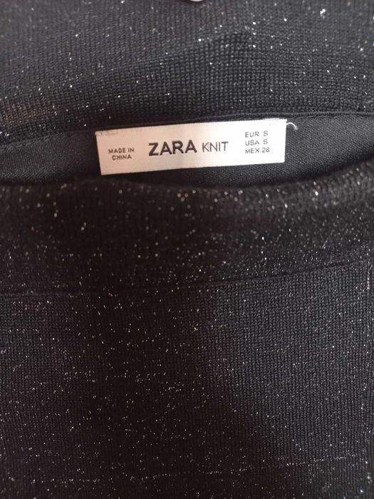 Zara уникална дълга черна пола с блясъци