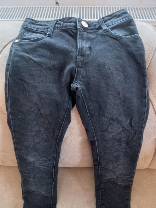 Детски  дънки, панталони и гащеризони