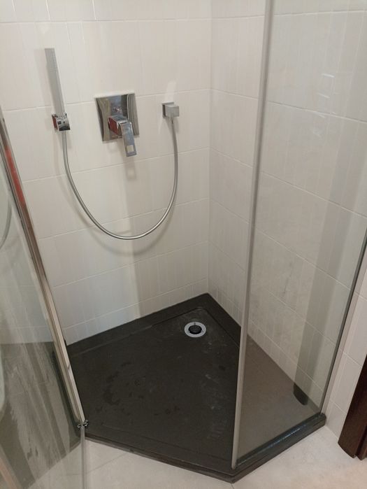 Echipa construcții disponibilă