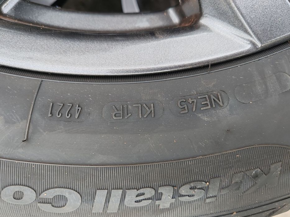 Kia Sorento 235/60/18