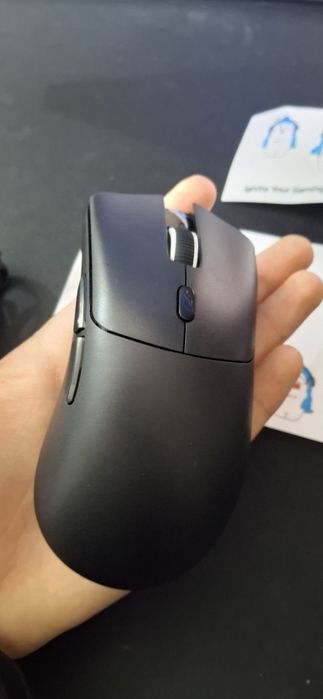 продам Игровую Мышь Attack Shark R1