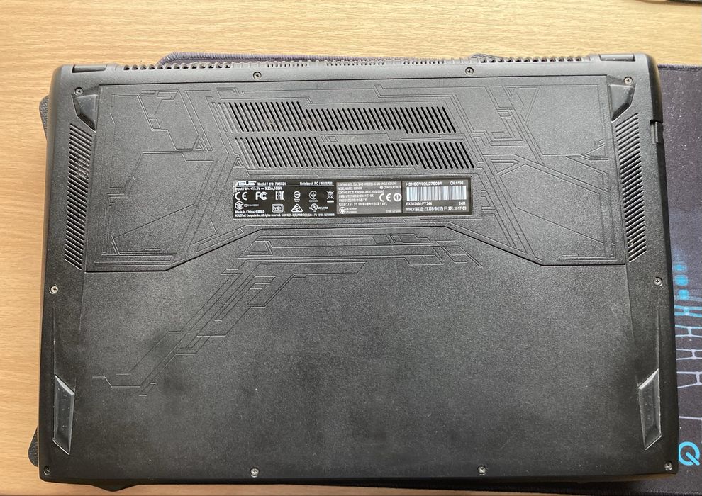 Laptop Asus fx502VM (GTX 1060, 2 SSD-uri, baterie nouă)