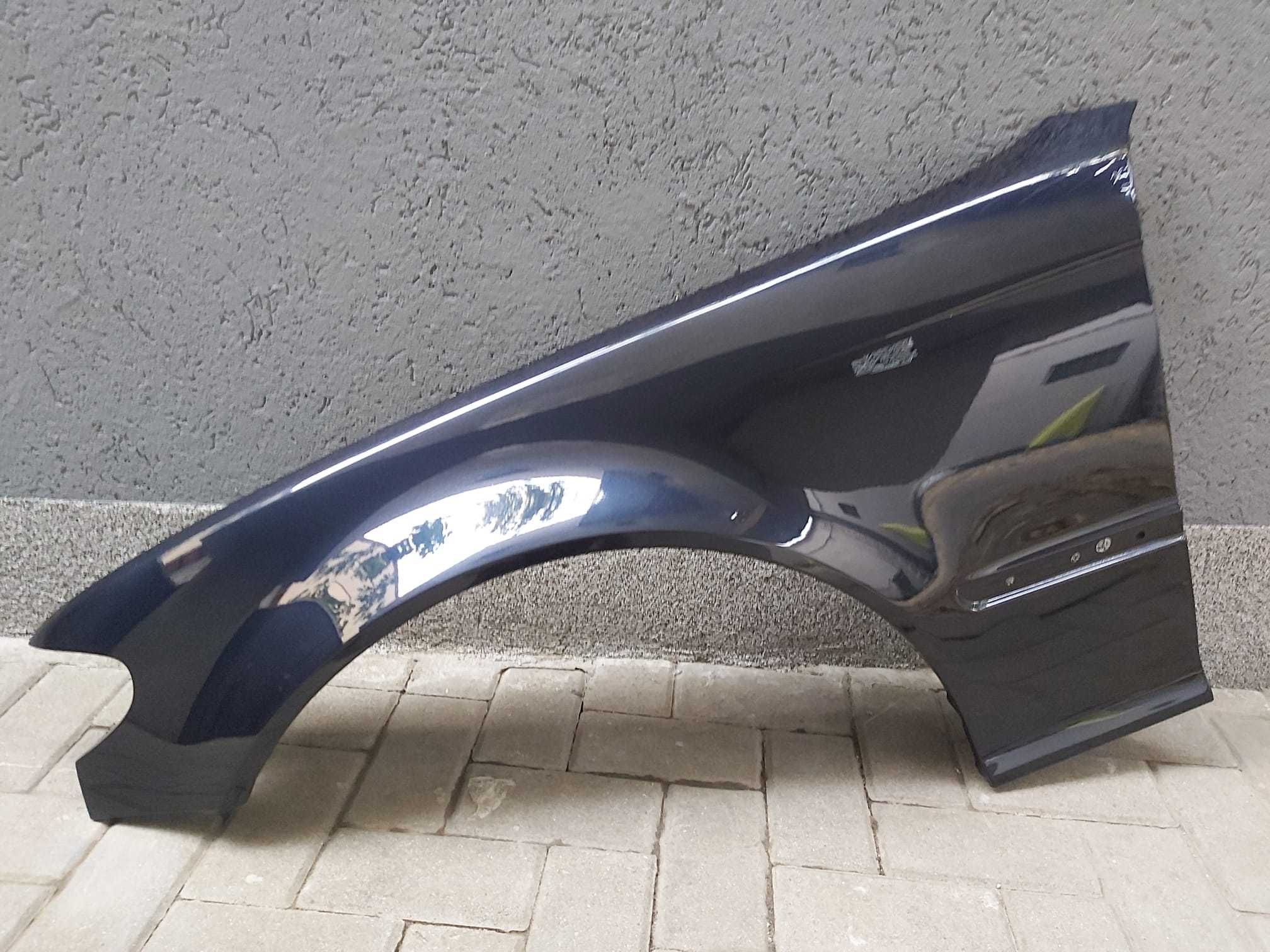 Aripa Fata Stanga BMW E46 2002-2005 Vopsita Albastru