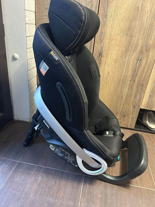 Столче за кола BeSafe Stretch B