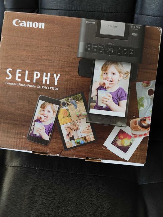 Фото принтер Canon Selphy CP1300 WiFi, AirPrint, Черен