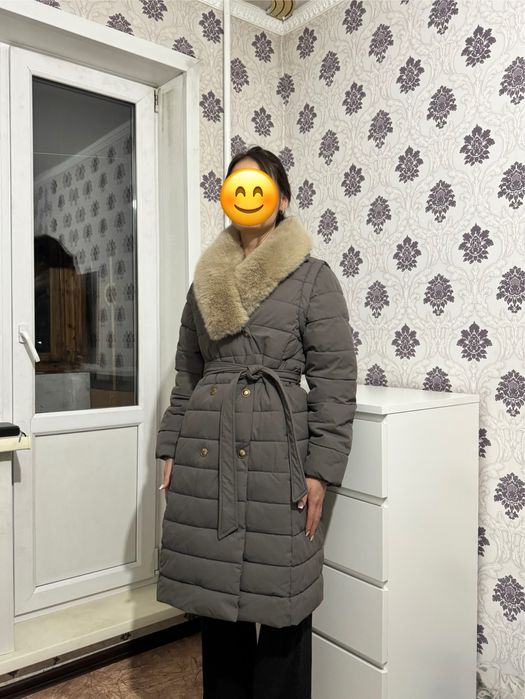 Зимняя куртка в отличном состоянии