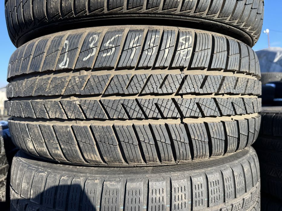 Anvelope 235/45/18 Barum