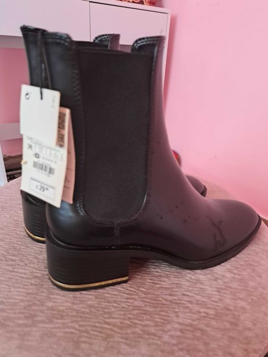 Incaltaminte noua sau purtata putin ocazie sau casual