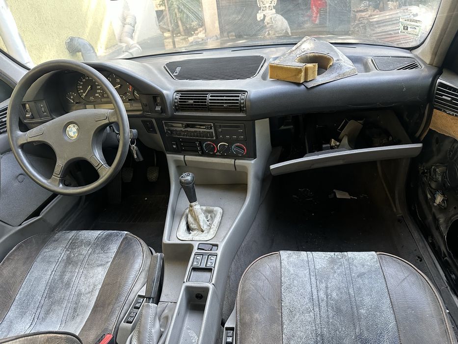 Bmw e34 530i  1989 m30b30