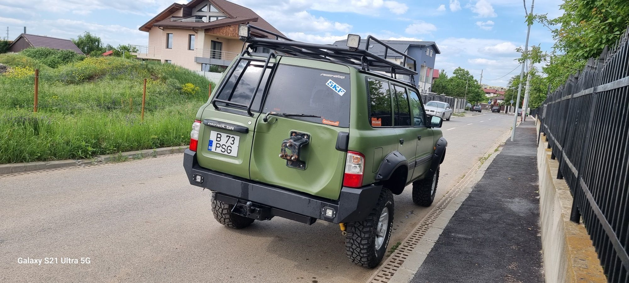 Nissan PATROL Y61