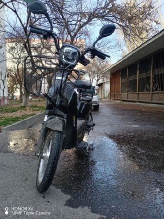Skuter akumlyator otirib qogan!!!