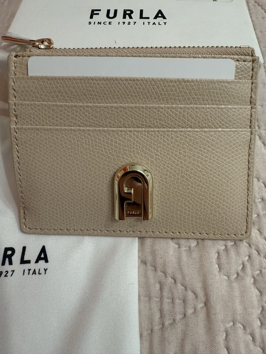 Ново малко портмоне Furla