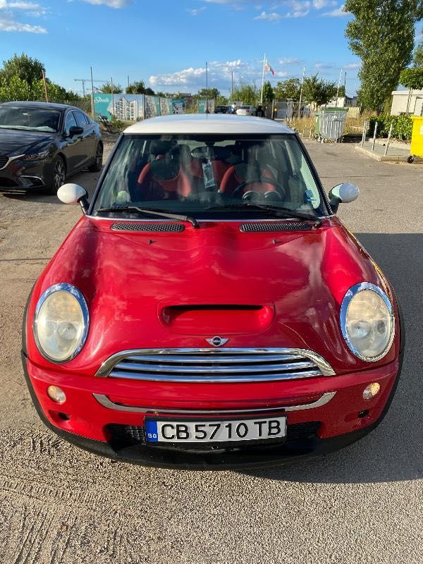 Mini cooper one червен