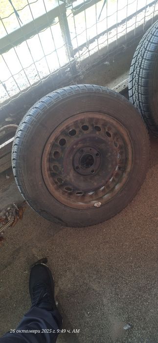 Зимни гуми 14ки с джантите