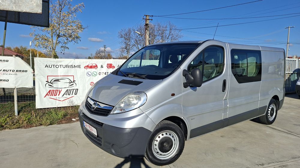 Opel vivaro lung 6 loc +marfa 2014 2.0cdti 115cp euro 5 Rate Factura