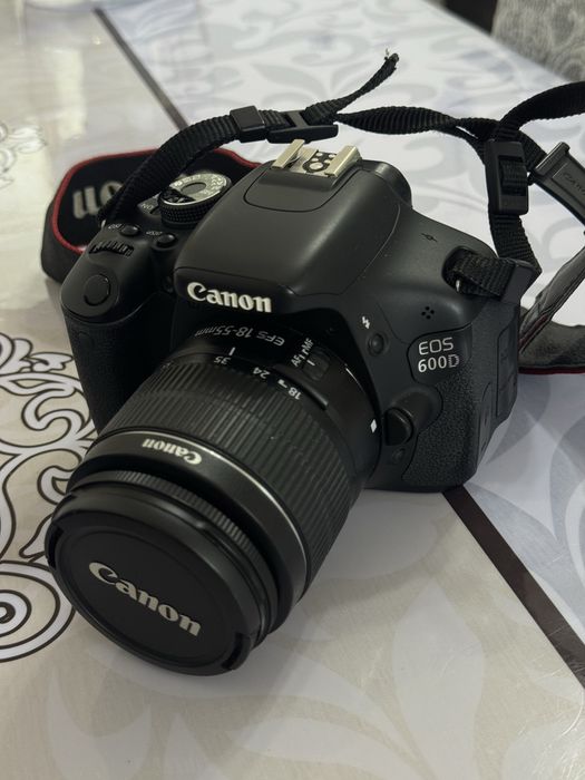 Продам canon 600d