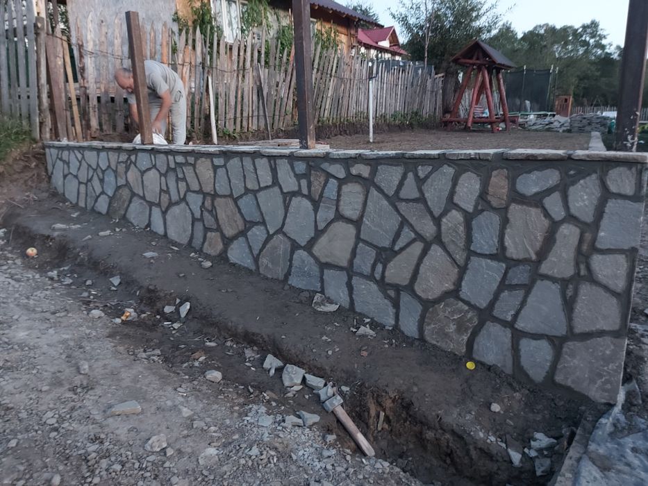 Piatra decorativa esență tare