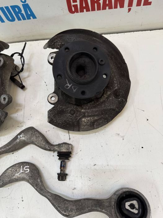 Fuzeta rulment brat fata stanga dreapta 2.0 BMW Seria 3 E90 E91 E92